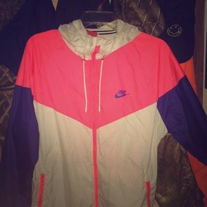 Nike windbreaker